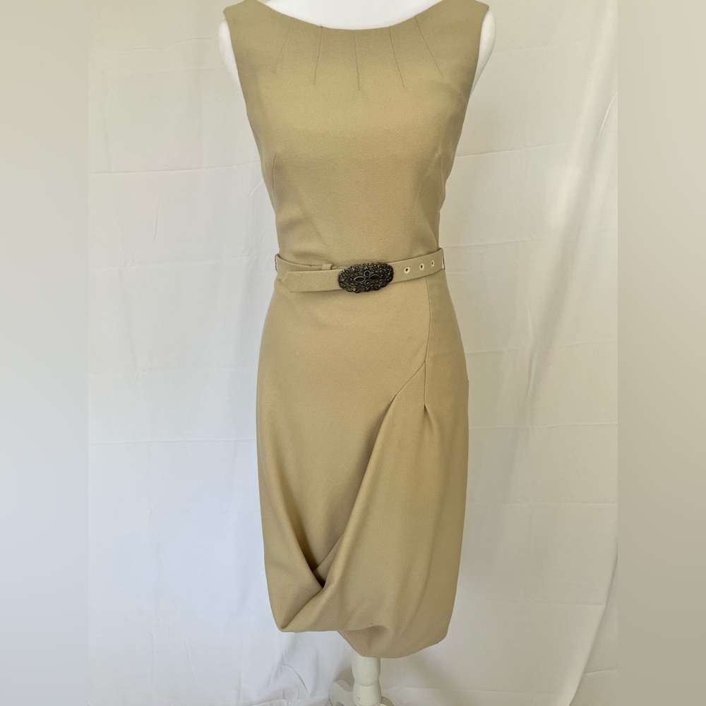 Alexander McQueen Elegant Beige Sleeveless Cocktail Dress - Size 38